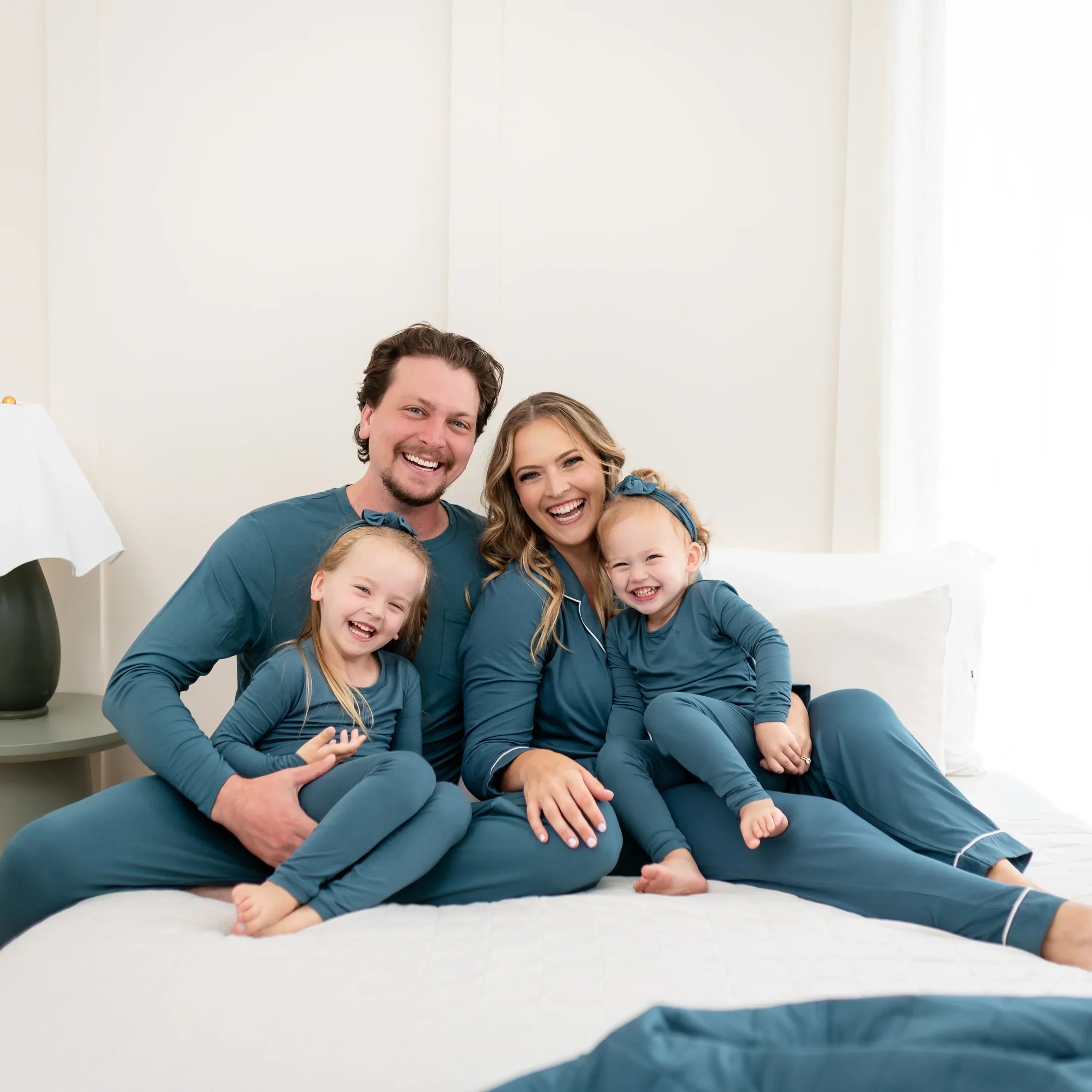 Men's Jogger Set in Atlantic Secondary image