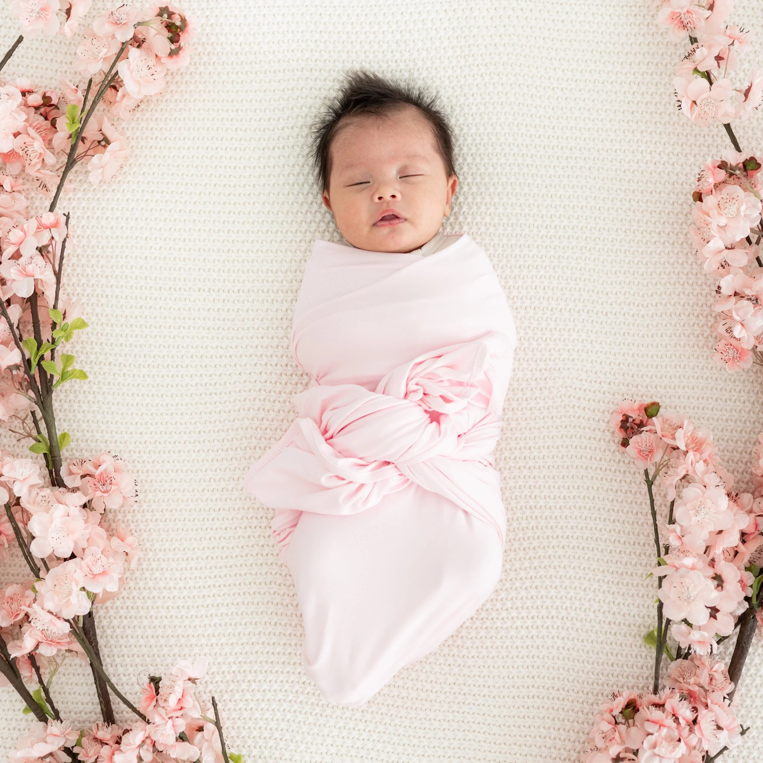 Swaddle Blanket in Sakura Secondary image