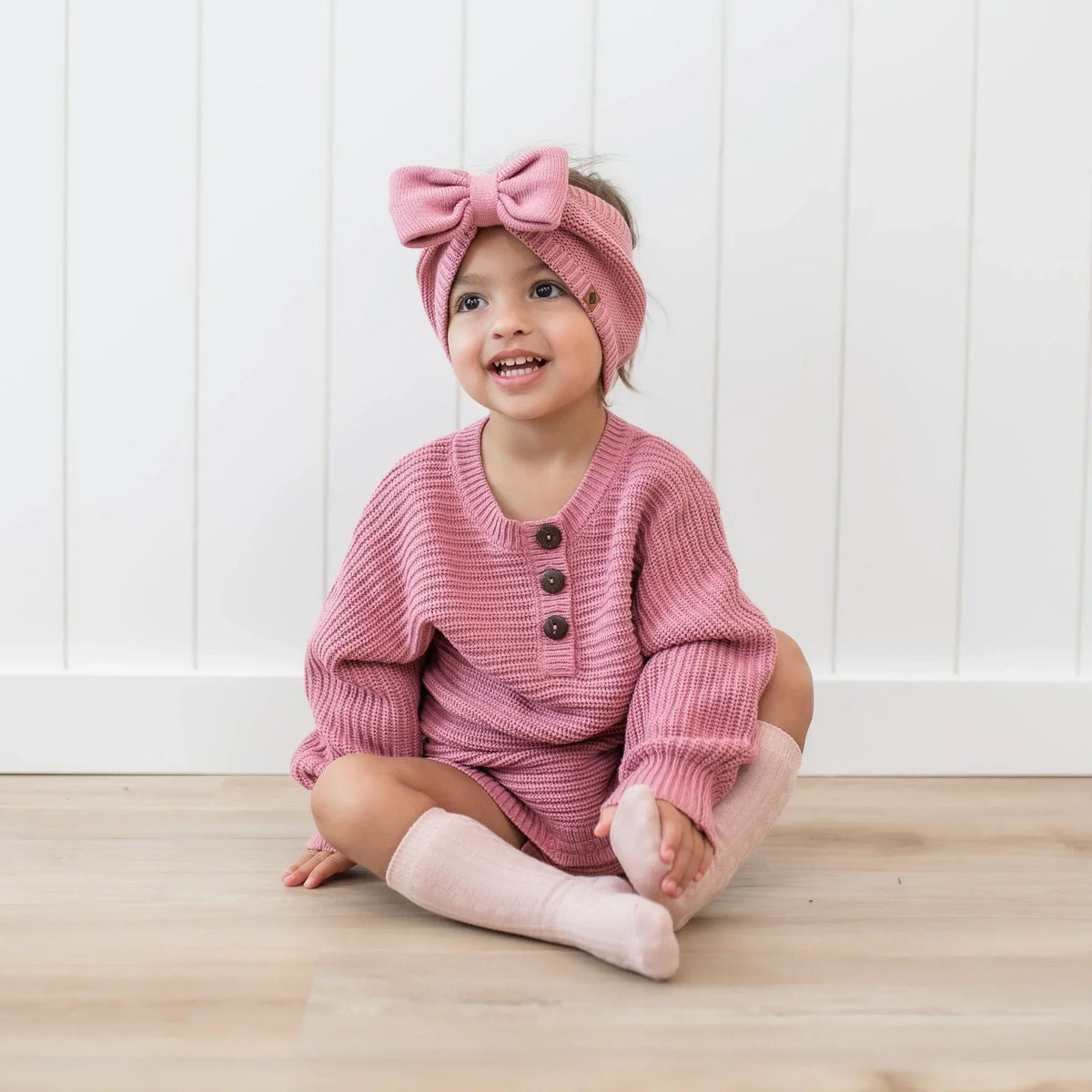 Chunky Knit Bow Headband in Apple Blossom Main image