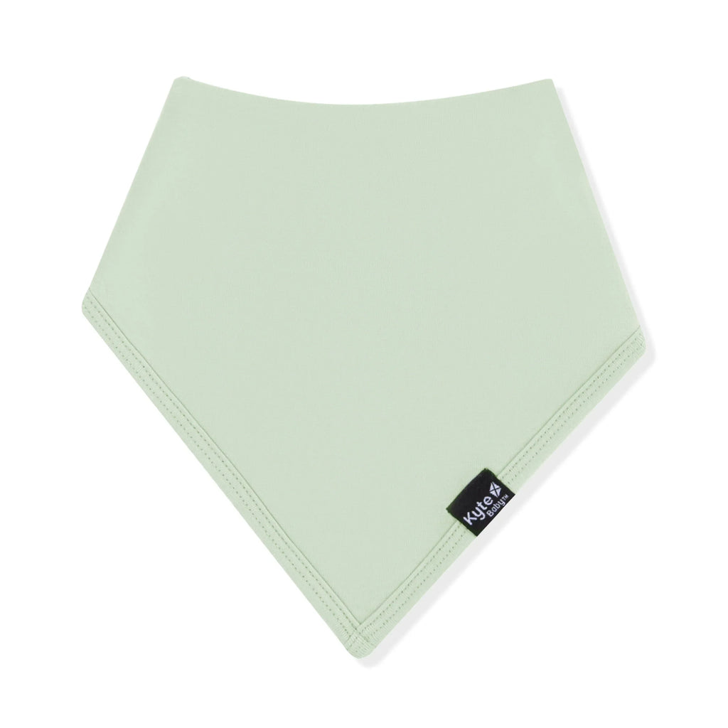 Bib in Basil