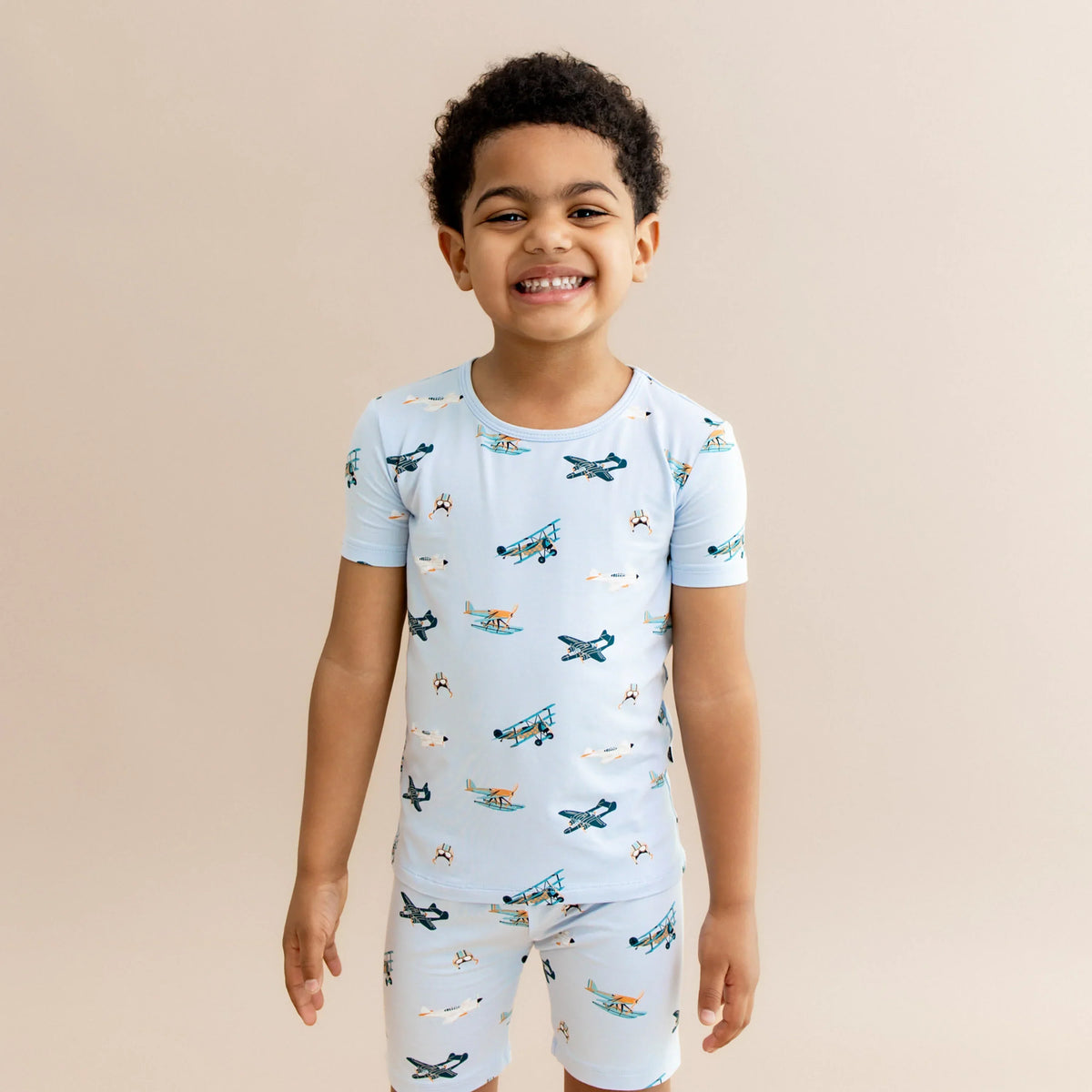 Short Sleeve Pajamas in Take Off Main image