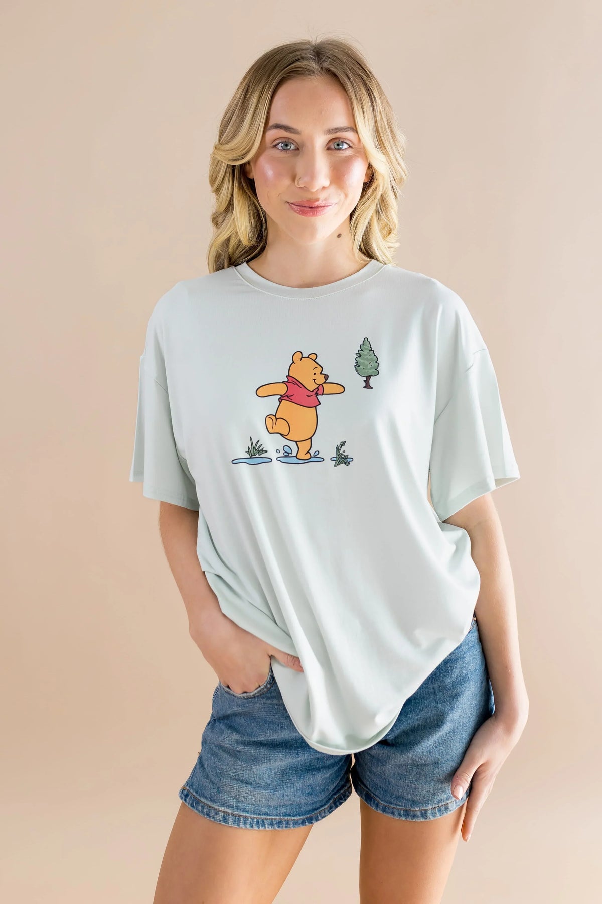 Women's Graphic Tee in Winnie the Pooh on Dew Main image