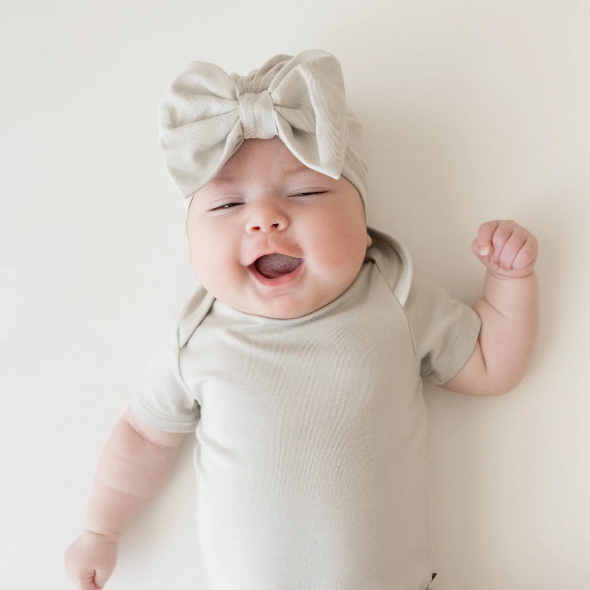 Bow Headwrap in Oat
