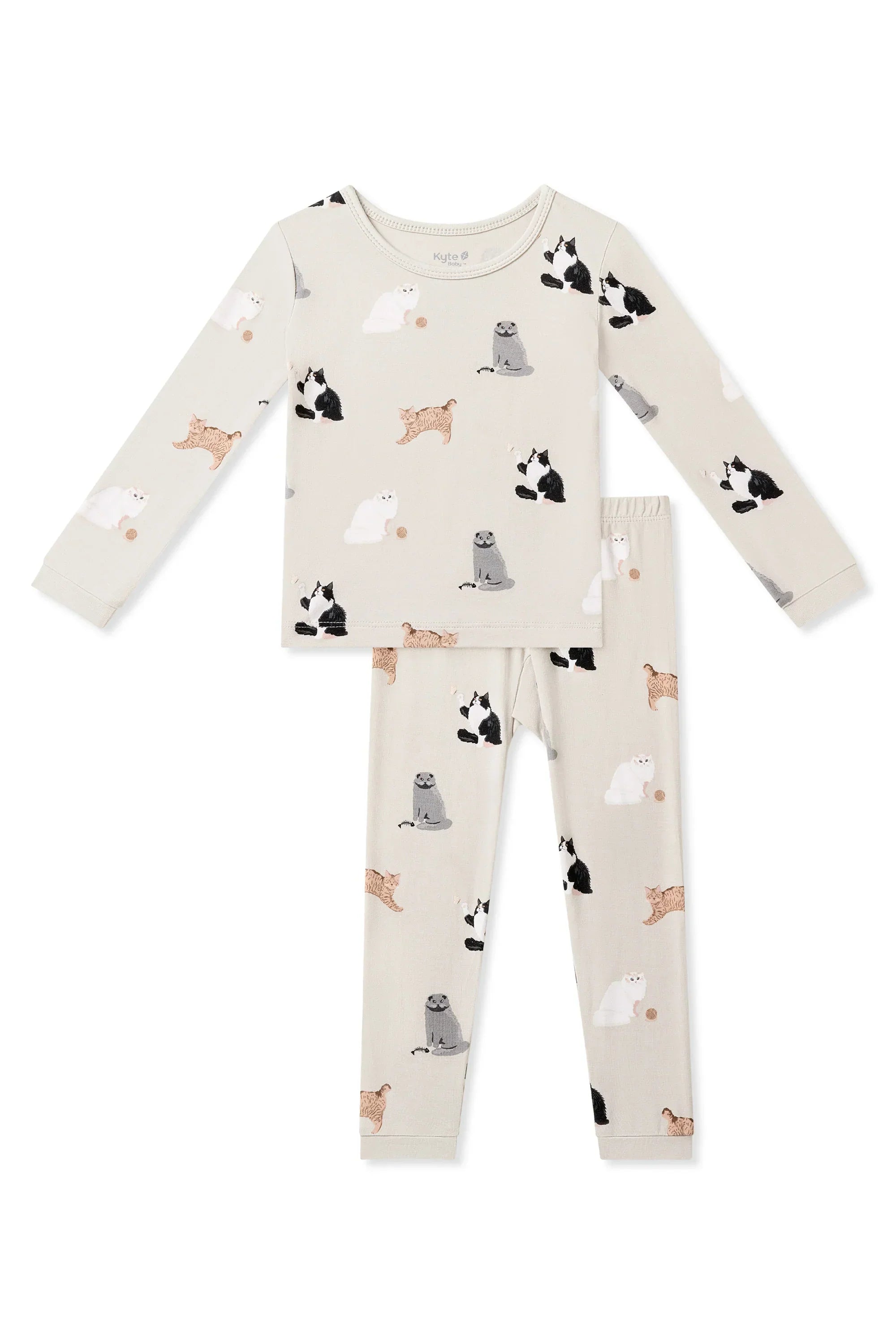 Long Sleeve Pajamas in Fluffy Cat Secondary image